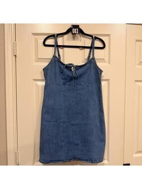 #83 HOLLISTER denim Sundress Sz. Large